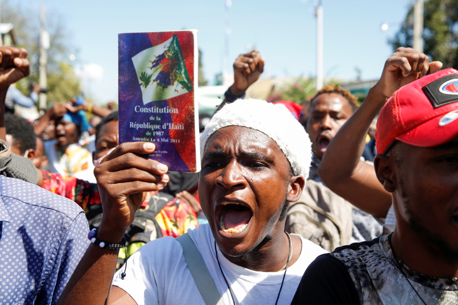 Haïti – Préambule de la Constitution de 1987 : « le peuple haïtien proclame la présente Constitution », et non les Tèt Kale-Lavalas/Fils Aimé Haïti – Préambule de la Constitution de 1987 : « le peuple haïtien proclame la présente Constitution », et non les Tèt Kale-Lavalas/Fils Aimé