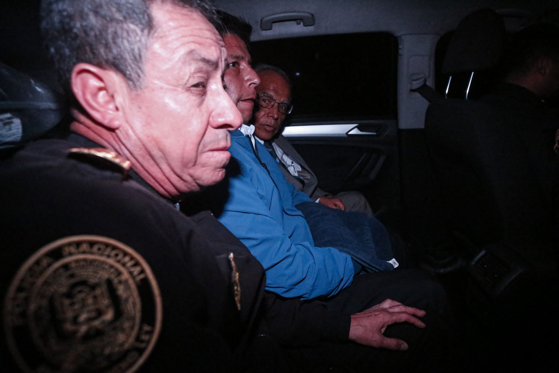 Pérou – Le président destitué Pedro Castillo refuse de se soumettre à ...