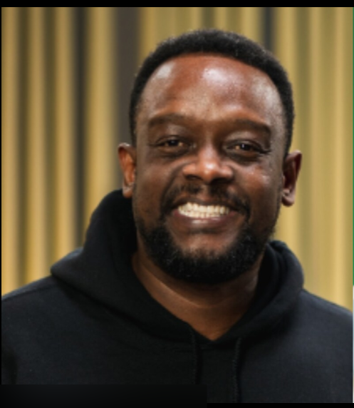 Etats-Unis – Le présentateur haïtien Carel Pèdre remis en liberté en Floride Etats-Unis – Le présentateur haïtien Carel Pèdre remis en liberté en Floride