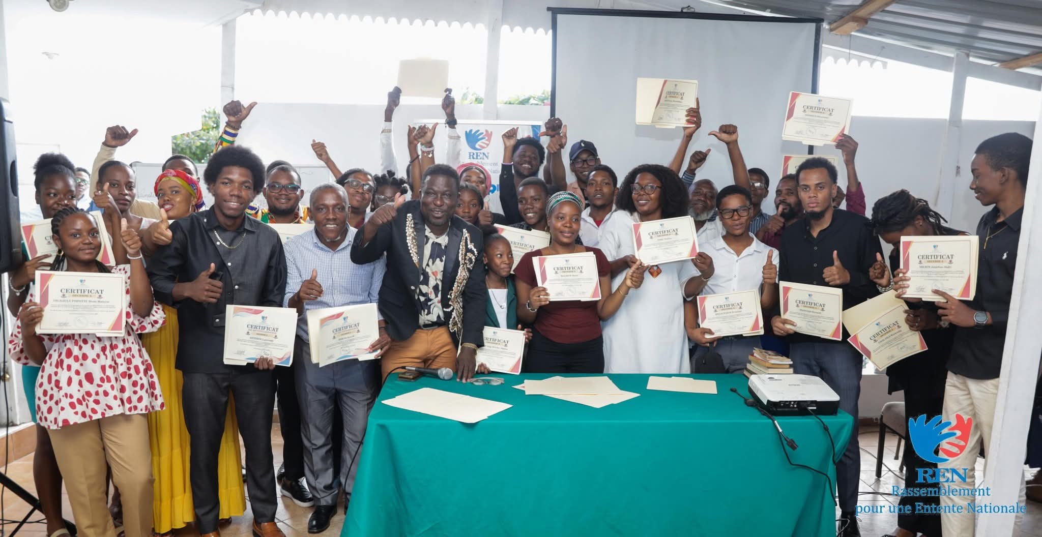 Jounen lekti REN, yon egzèsis plimeyank Jounen lekti REN, yon egzèsis plimeyank