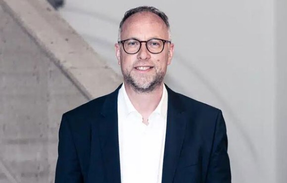 « L’IA doit servir la démocratie », alerte un expert de l’ONU