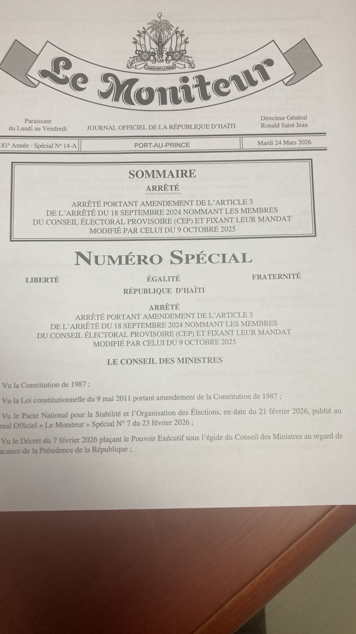 HAÏTI / DÉCRET : le Premier ministre de doublure Fils-Aimé impose un « référendum-bidon » en violation flagrante de la Constitution du 29 mars 1987 HAÏTI / DÉCRET : le Premier ministre de doublure Fils-Aimé impose un « référendum-bidon » en violation flagrante de la Constitution du 29 mars 1987