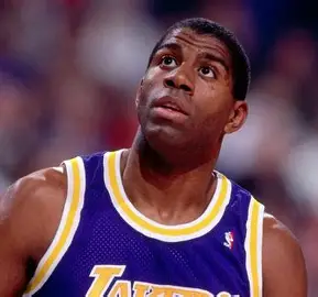La légende de la NBA Magic Johnson annonce une nouvelle personnelle jeudi La légende de la NBA Magic Johnson annonce une nouvelle personnelle jeudi