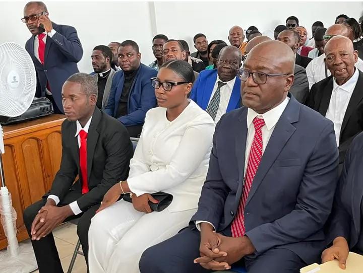 Port-de-Paix : un nouveau cartel municipal installé après 10 ans de règne de Josué Alusma Port-de-Paix : un nouveau cartel municipal installé après 10 ans de règne de Josué Alusma