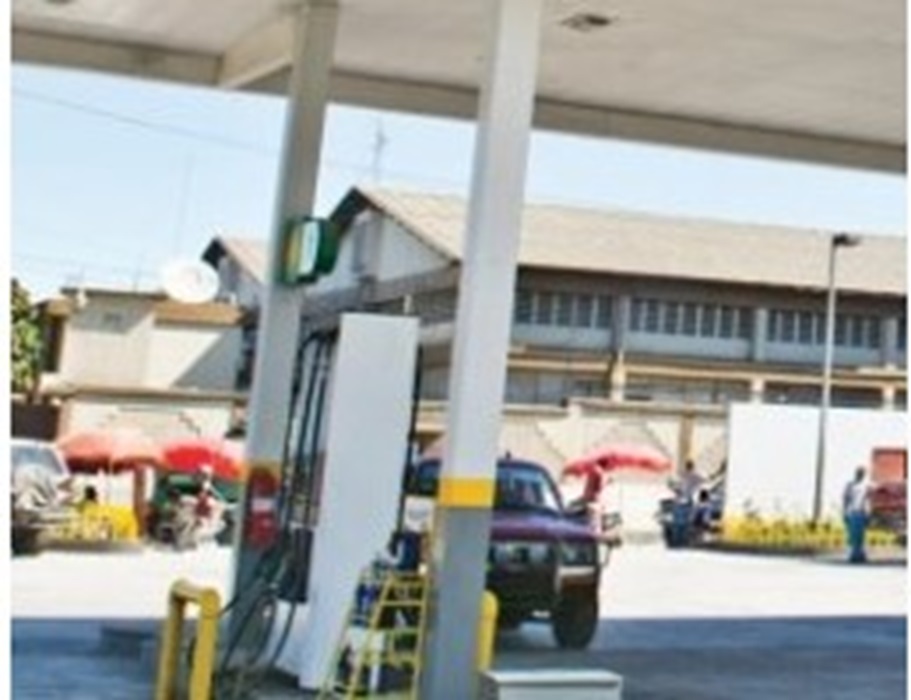 Hausse du prix du pétrole en Haïti : l’urgence d’augmenter le salaire minimum Hausse du prix du pétrole en Haïti : l’urgence d’augmenter le salaire minimum